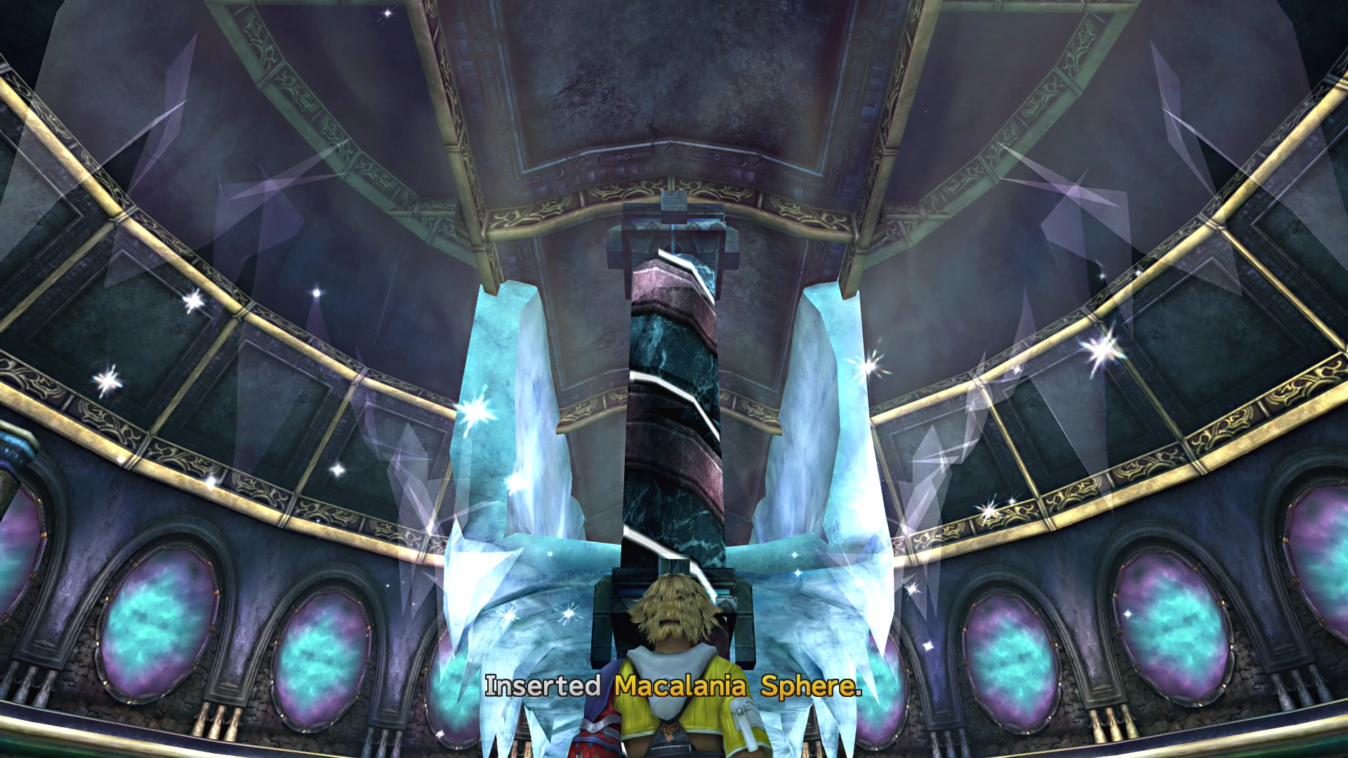 Inserting the Macalania Sphere into the center pillar